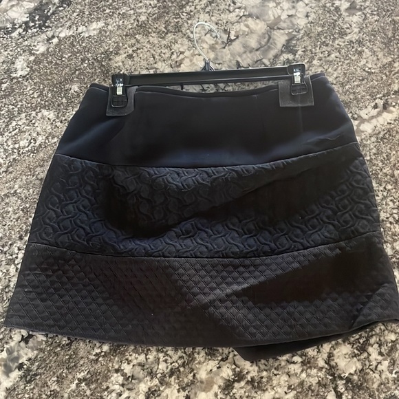 CAbi skirt retail $105 - Picture 4 of 4